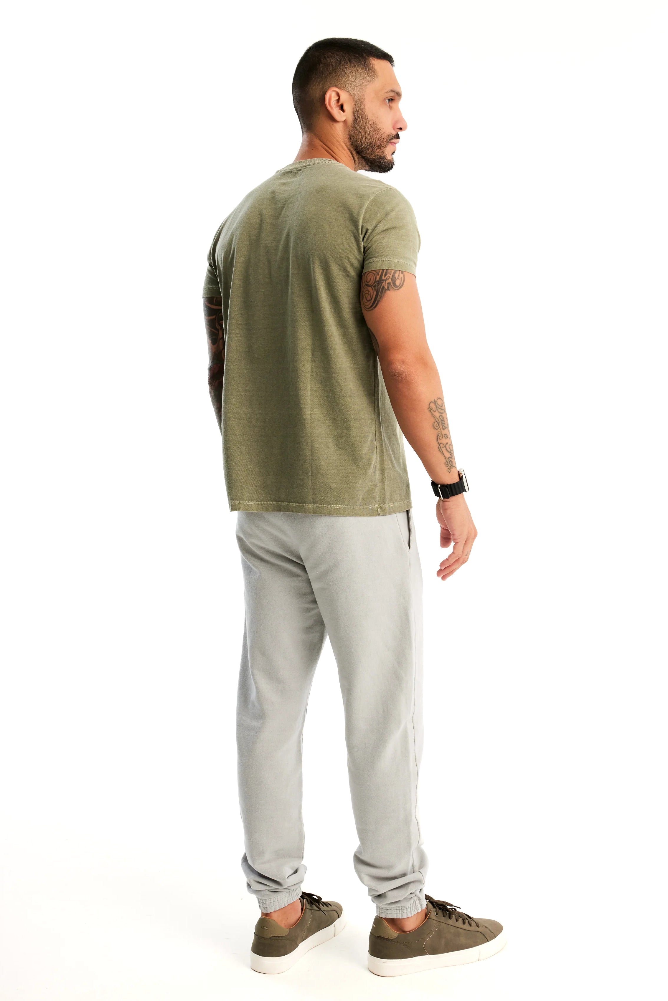 Camiseta Básica Masculina Verde Militar