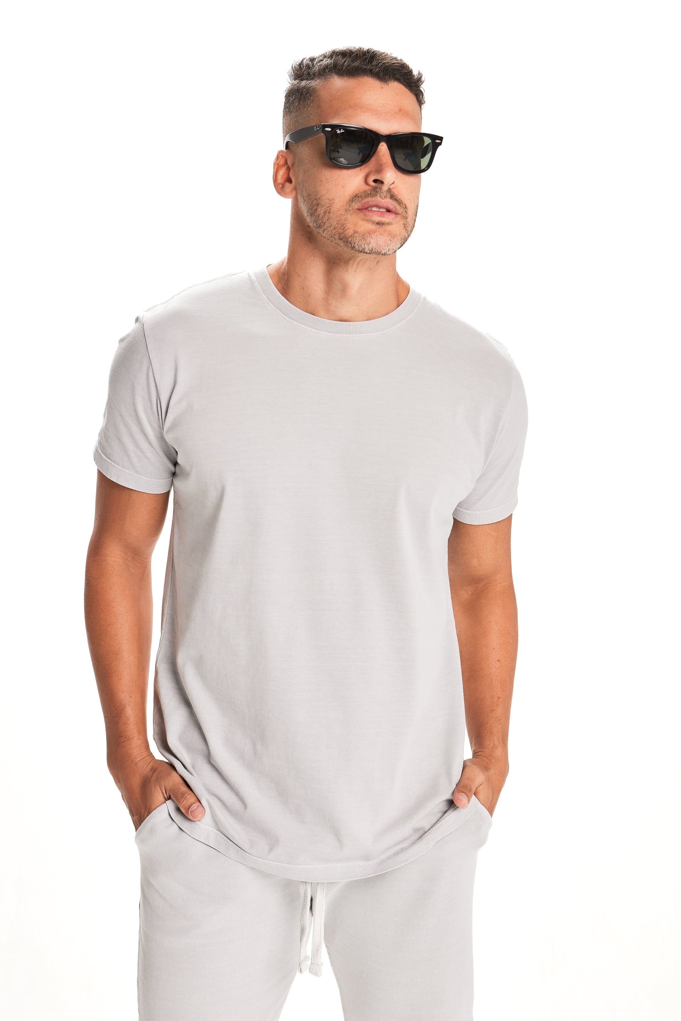 Camiseta Básica Masculina Cinza