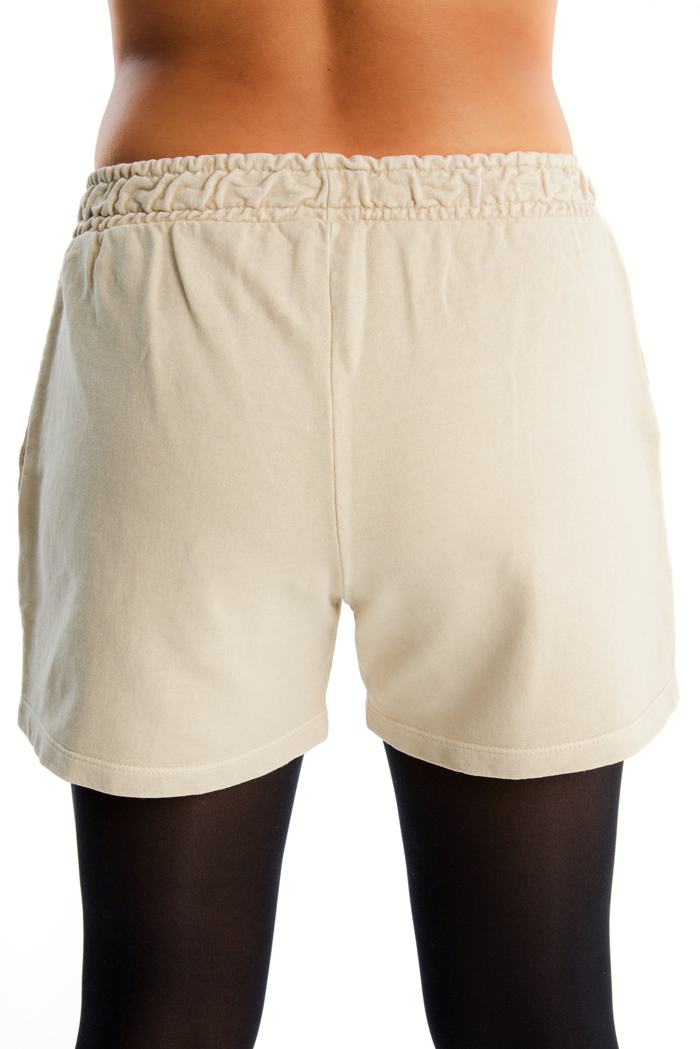 Short Moletom Feminino Bege